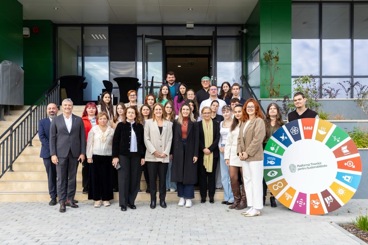 Imagine articol Peste 1.200 de tineri si copii din toata tara au contribuit la primul Plan National de Actiune al Tinerilor privind Schimbarile Climatice (PNATSC)